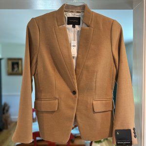 Banana Republic Camel Blazer Size 6 NWT
